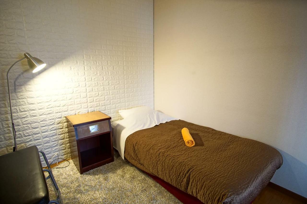 Hakuba Station Guesthouse En المظهر الخارجي الصورة