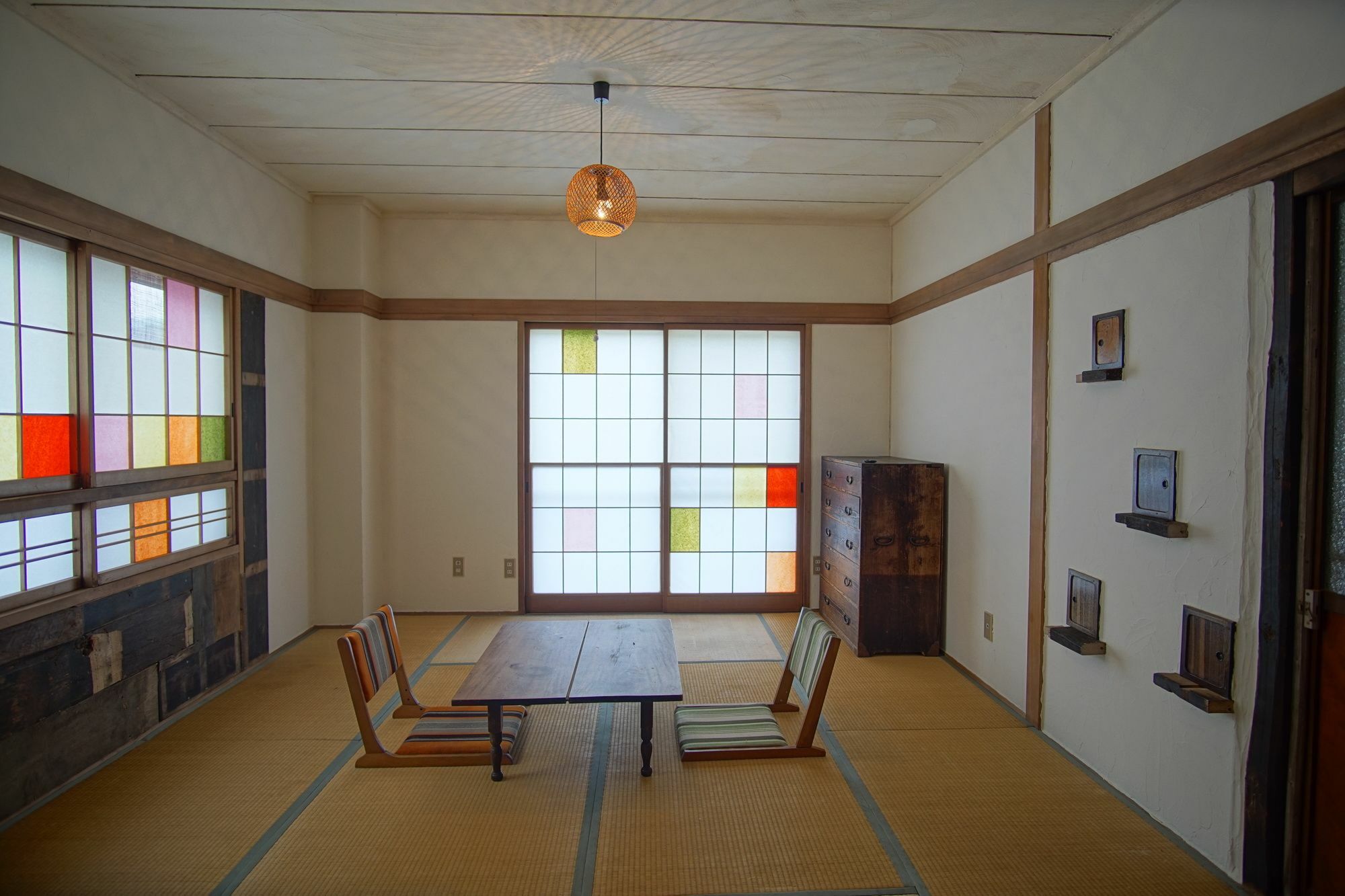 Hakuba Station Guesthouse En المظهر الخارجي الصورة
